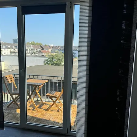 Appartamento Haus Am Bahnhof Duisburgo