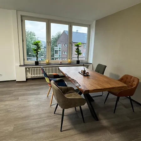 Appartamento Haus Am Bahnhof Duisburgo