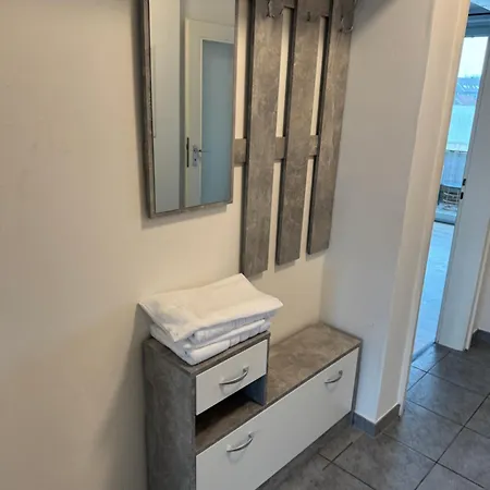 Haus Am Bahnhof * ドゥイスブルグ