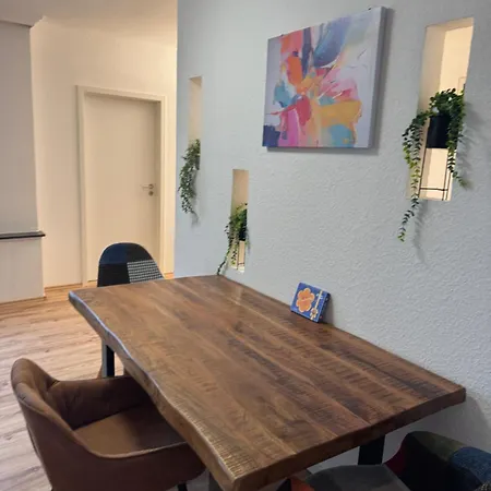 アパート Haus Am Bahnhof ドゥイスブルグ