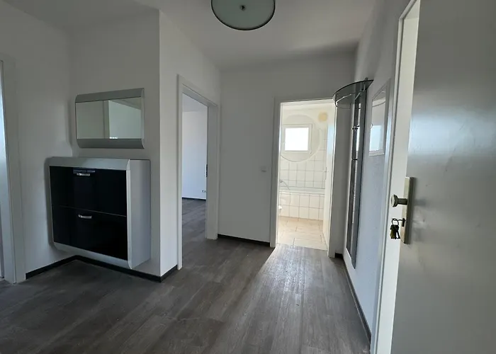 Haus Am Bahnhof * Дуйсбург