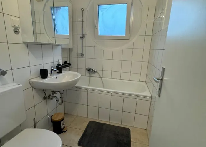 Haus Am Bahnhof Apartment Duisburg